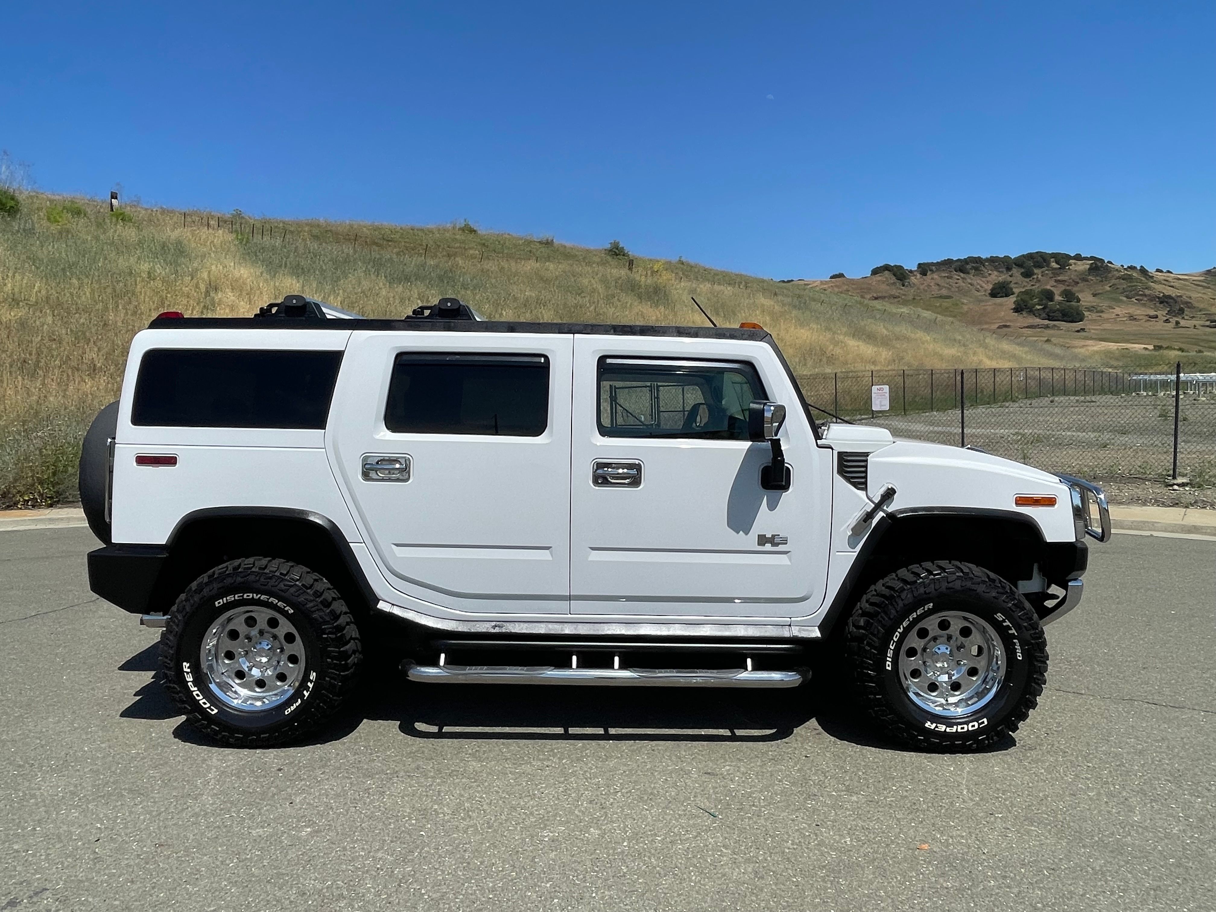 Used 2003 HUMMER H2 w/ Preferred Equipment Group AWD/4WD image 4