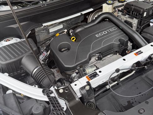 Used 2022 GMC Terrain SLT w/ Infotainment Package II image 1