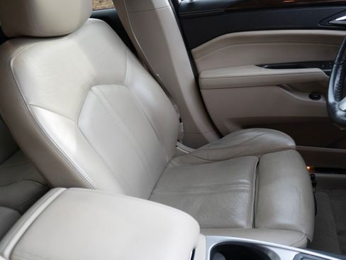 Used 2012 Cadillac SRX Performance image 12