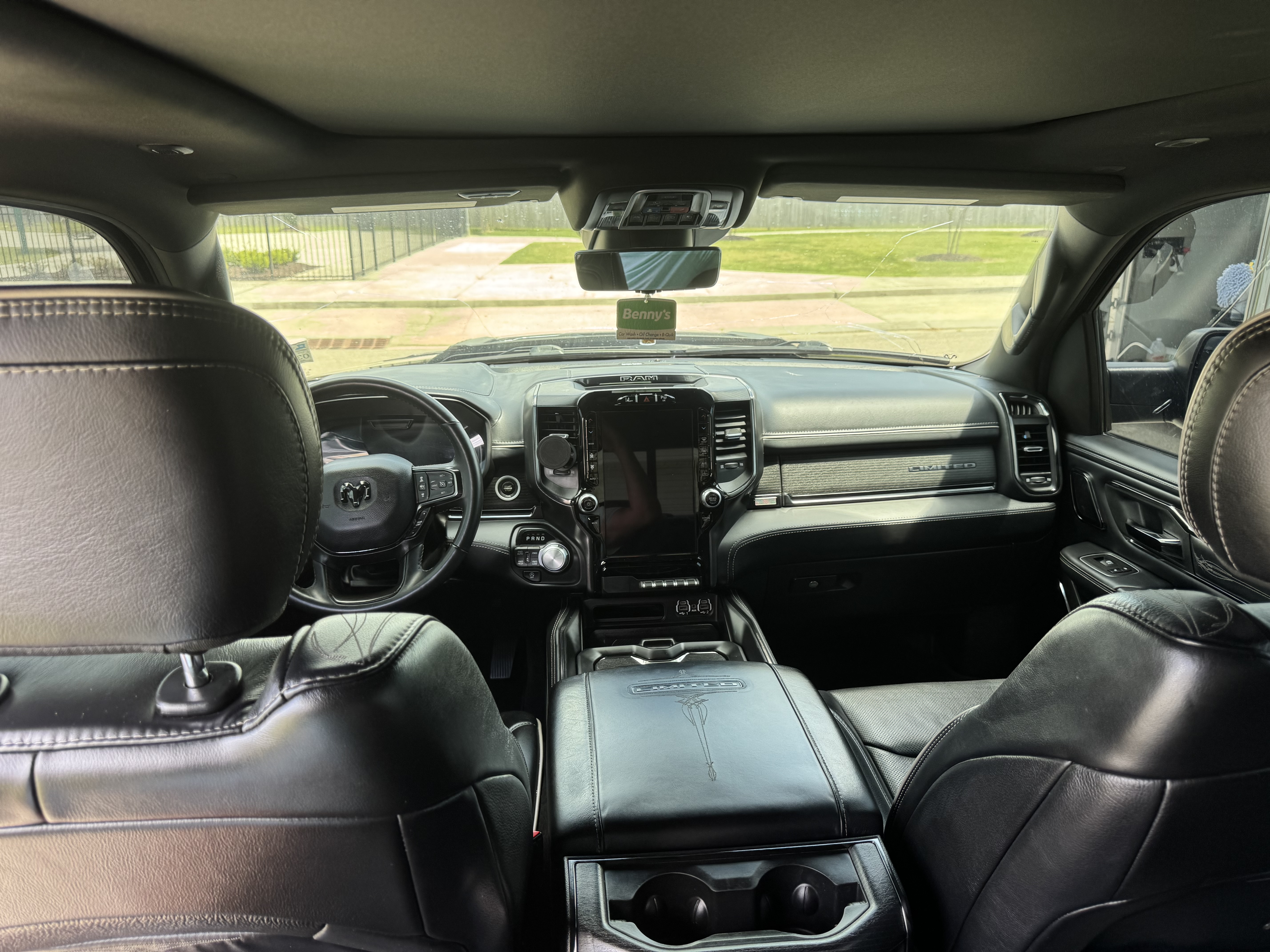 Used 2024 RAM 1500 Limited AWD/4WD image 14