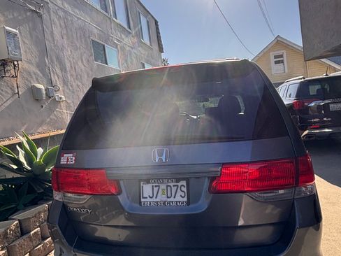 Used 2010 Honda Odyssey EX-L image 5