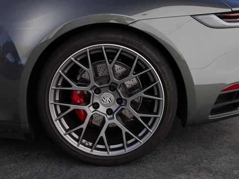 Used 2023 Porsche 911 Carrera S image 11