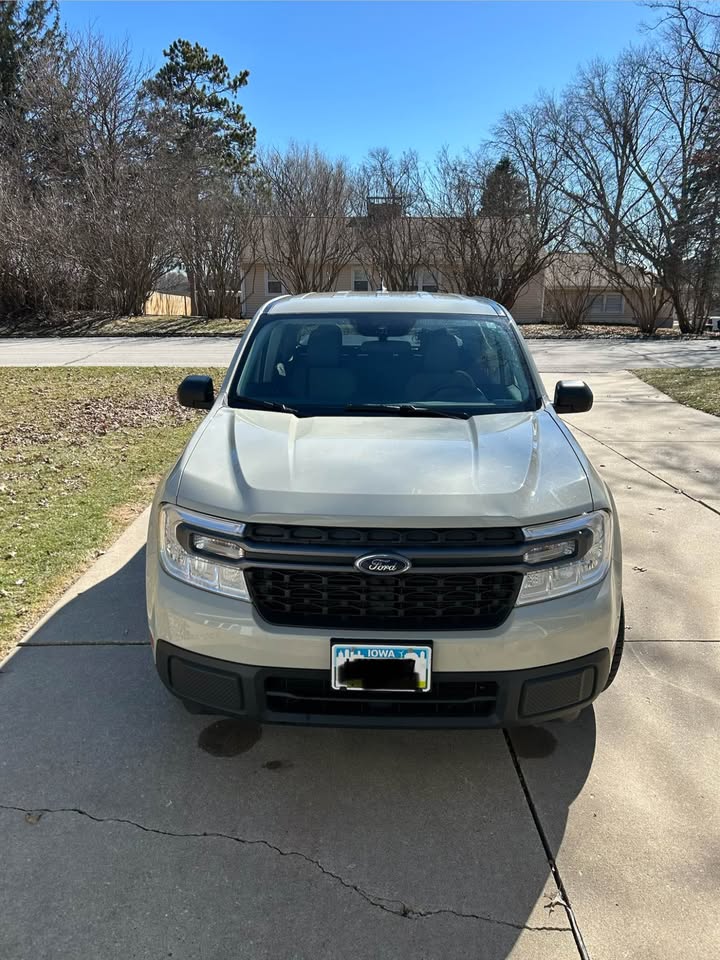 Used 2024 Ford Maverick XLT FWD image 1