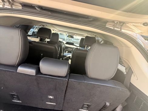 Used 2024 MAZDA CX-90 Plug-In Hybrid w/ Premium Pkg image 12