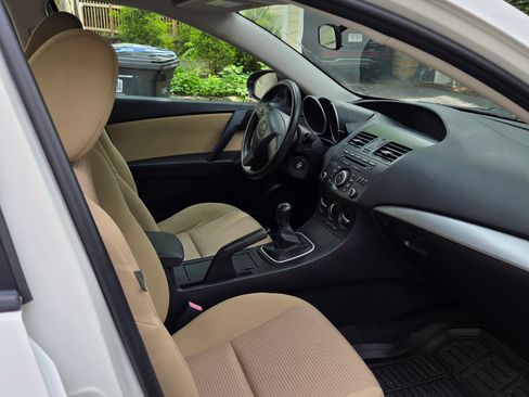 Used 2012 MAZDA MAZDA3 i Sport FWD image 6