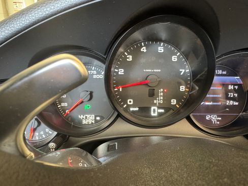 Used 2014 Porsche 911 Carrera image 8