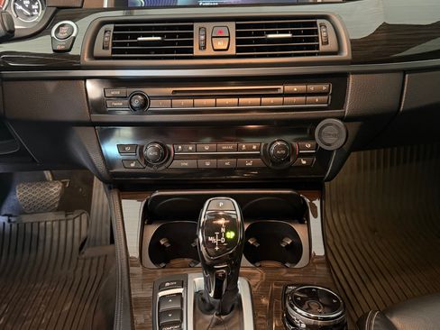 Used 2014 BMW 550i xDrive Sedan AWD/4WD image 15