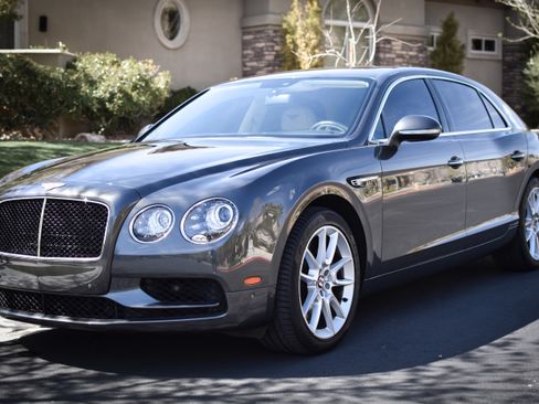 Used 2017 Bentley Flying Spur S V8 image 9