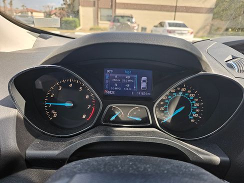 Used 2013 Ford Escape SE image 9