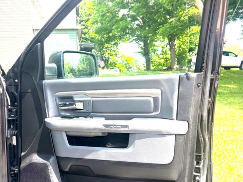 Used 2015 RAM 1500 Big Horn AWD/4WD image 15