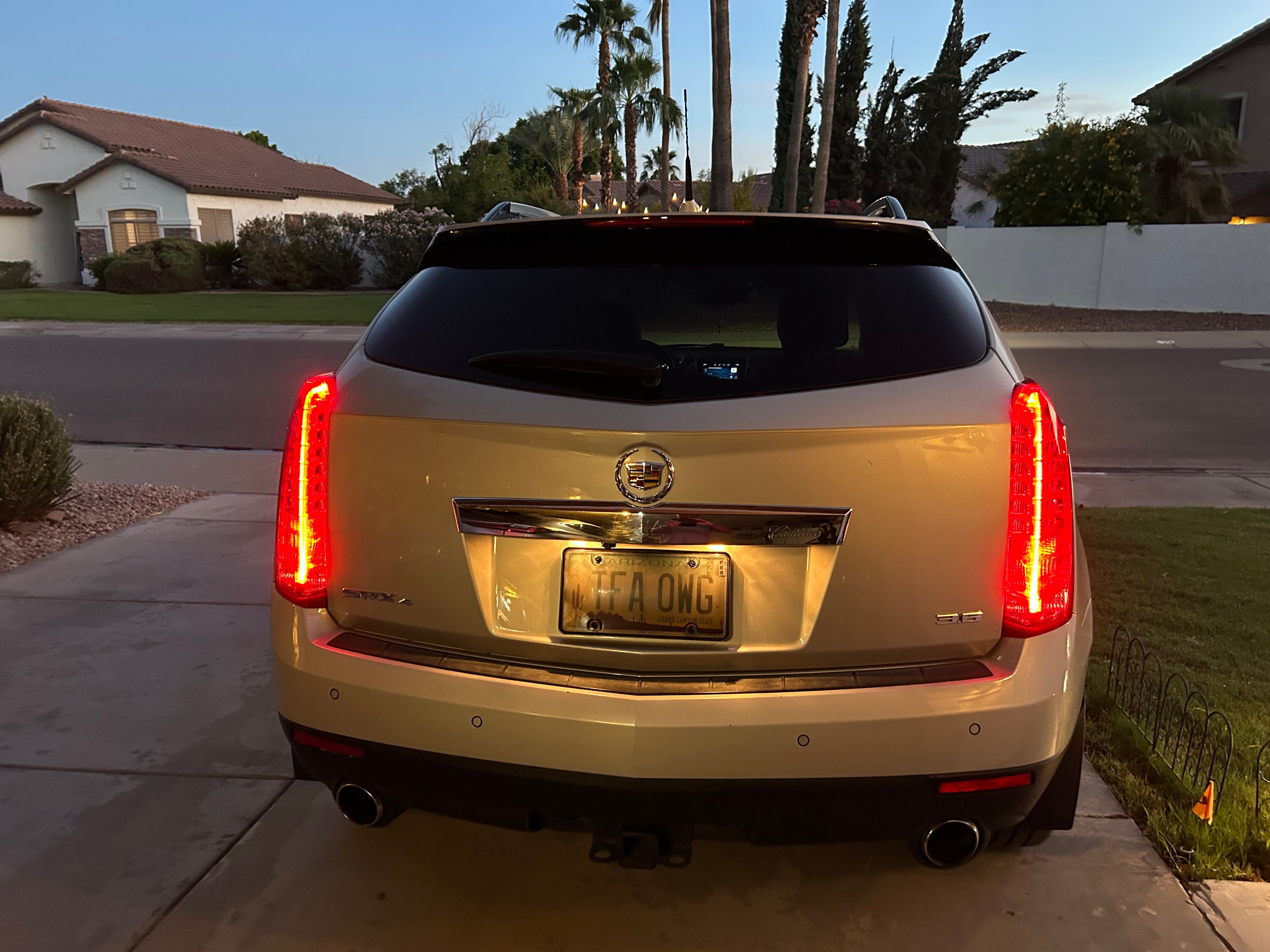 Used 2014 Cadillac SRX Premium w/ Driver Assist Package AWD/4WD image 20