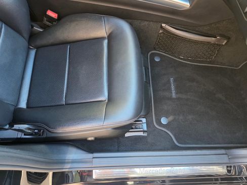 Used 2016 Mercedes-Benz E 350 Sedan image 6