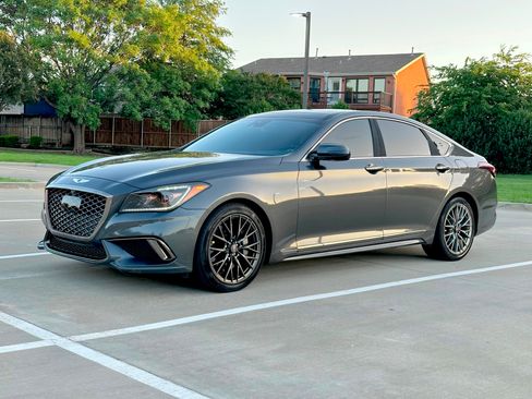 Used 2018 Genesis G80 3.3T Sport RWD image 4