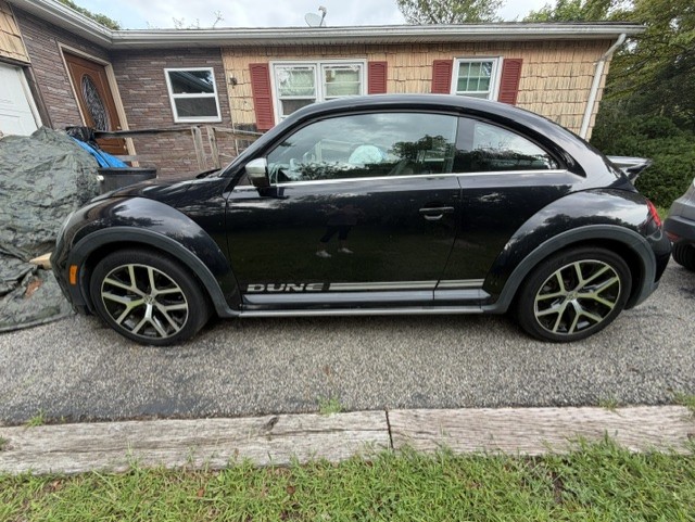 Used 2016 Volkswagen Beetle 1.8T Dune w/ Dune Technology Package FWD image 6