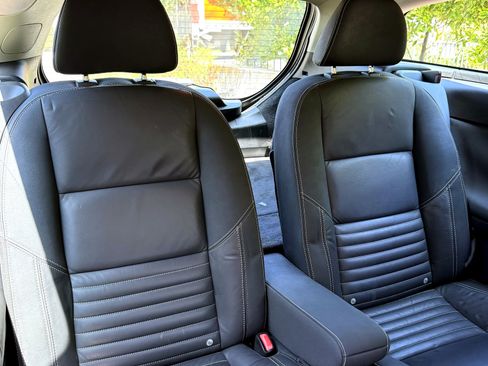 Used 2012 Volvo C30 FWD image 21