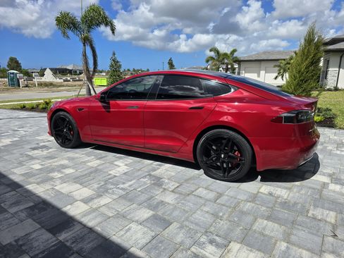 Used 2018 Tesla Model S P100D image 2