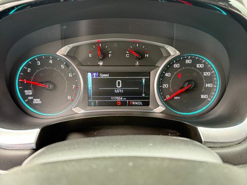 Used 2019 Chevrolet Traverse LT image 10