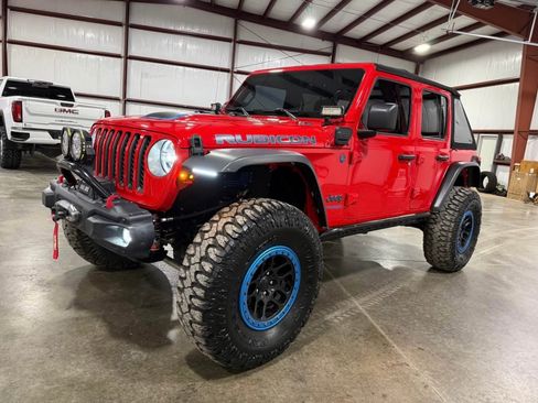 Used 2022 Jeep Wrangler Unlimited Rubicon 4xe w/ Cold Weather Group AWD/4WD image 2