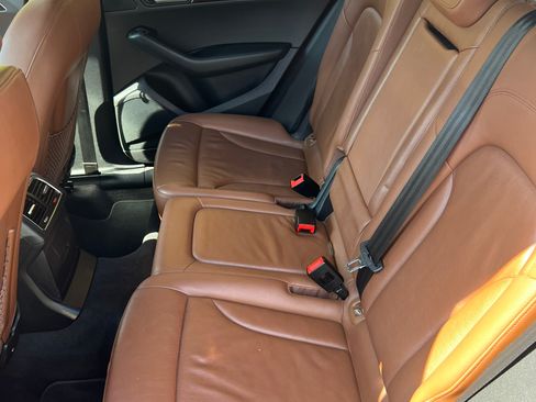 Used 2012 Audi Q5 2.0T Premium Plus w/ Premium Plus Pkg image 10