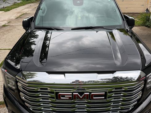 Used 2022 GMC Sierra 1500 Denali AWD/4WD image 5