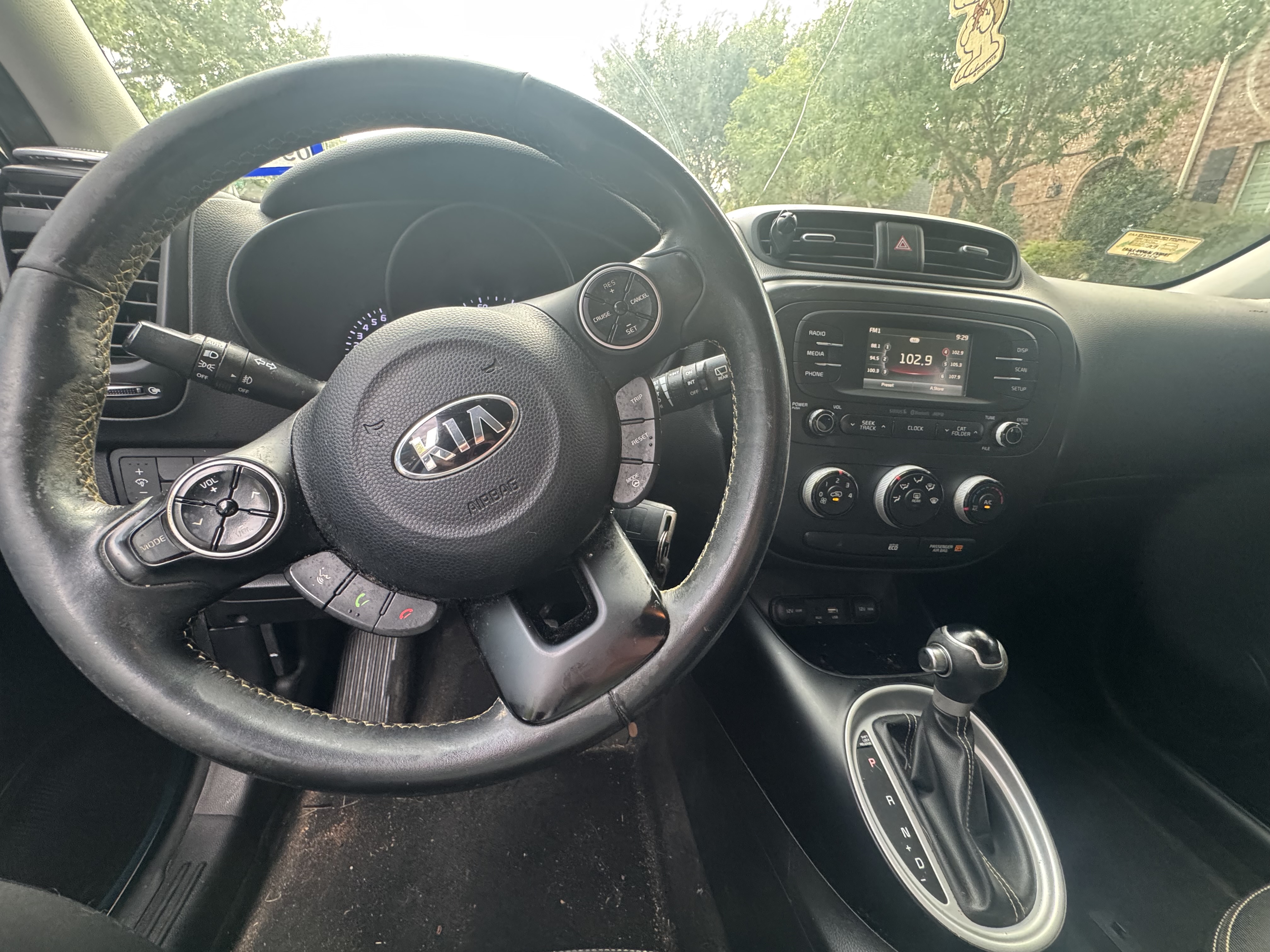 Used 2016 Kia Soul + FWD image 6