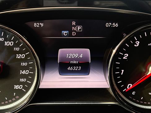 Used 2019 Mercedes-Benz E 300 image 6