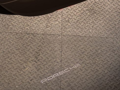 Used 2024 Porsche 911 Carrera S image 10