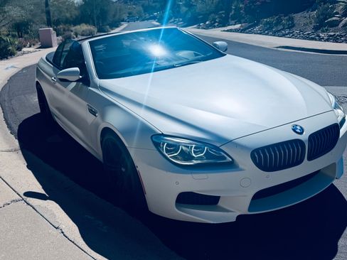 Used 2016 BMW M6 Convertible image 14