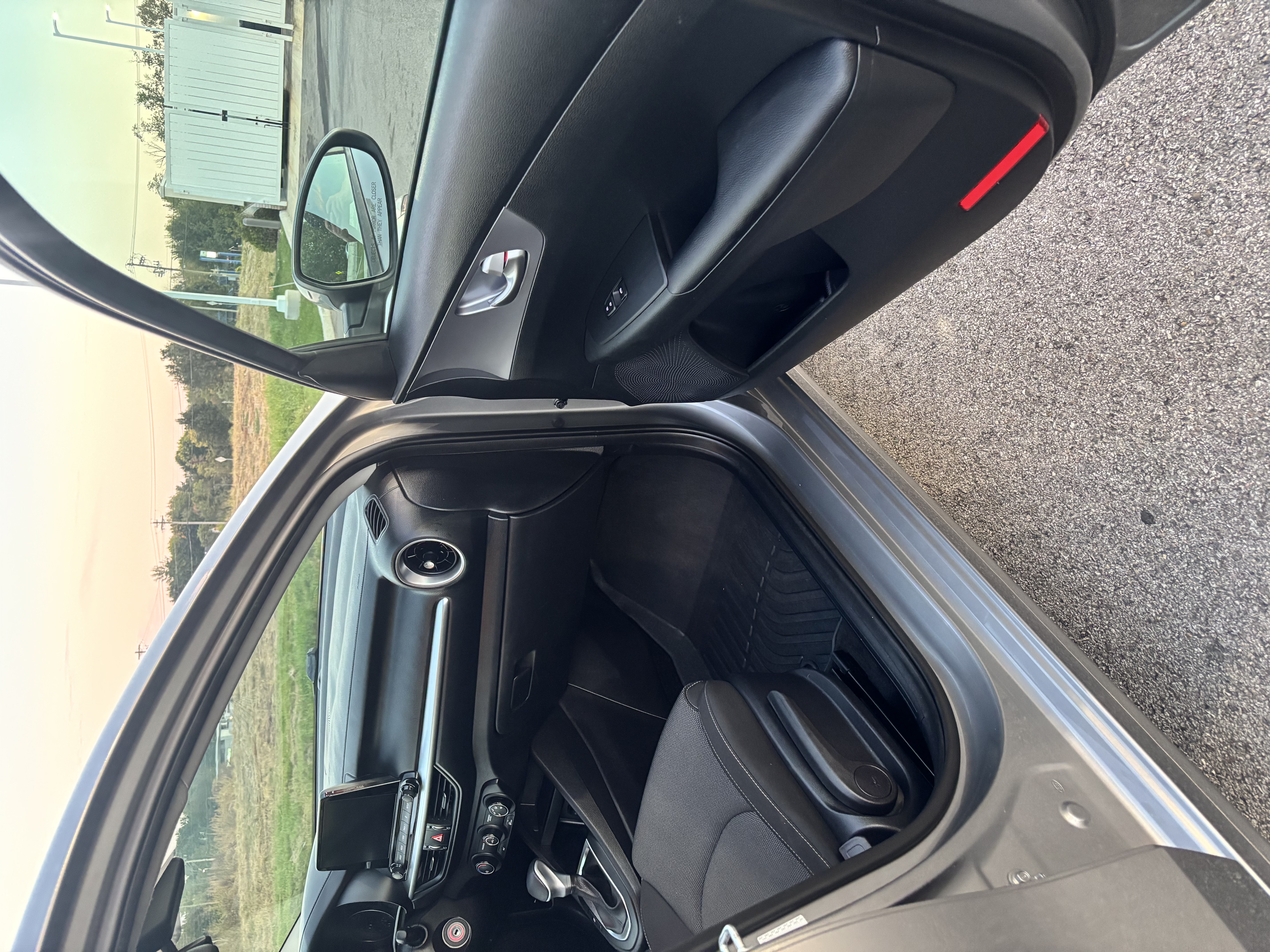 Used 2022 Kia Forte LXS FWD image 13