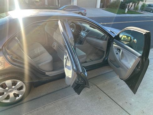 Used 2009 Toyota Camry LE image 13