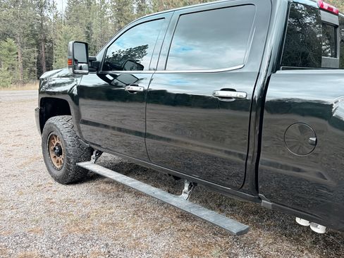 Used 2016 Chevrolet Silverado 2500 LTZ w/ Duramax Plus Package AWD/4WD image 14