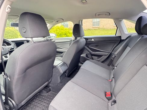 Used 2019 Volkswagen Jetta S w/ Driver Assistance Package FWD image 9