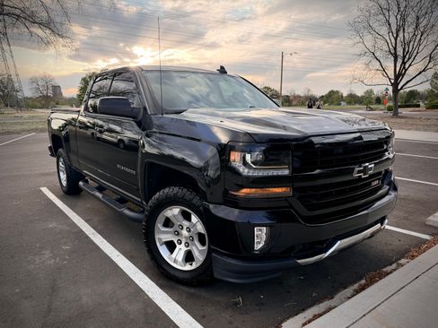 Used 2017 Chevrolet Silverado 1500 LT w/ All Star Edition AWD/4WD image 1