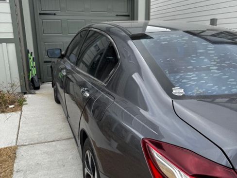 Used 2016 Honda Accord LX image 6