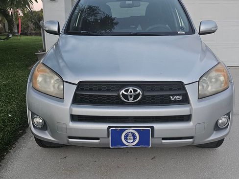 Used 2010 Toyota RAV4 Sport image 31