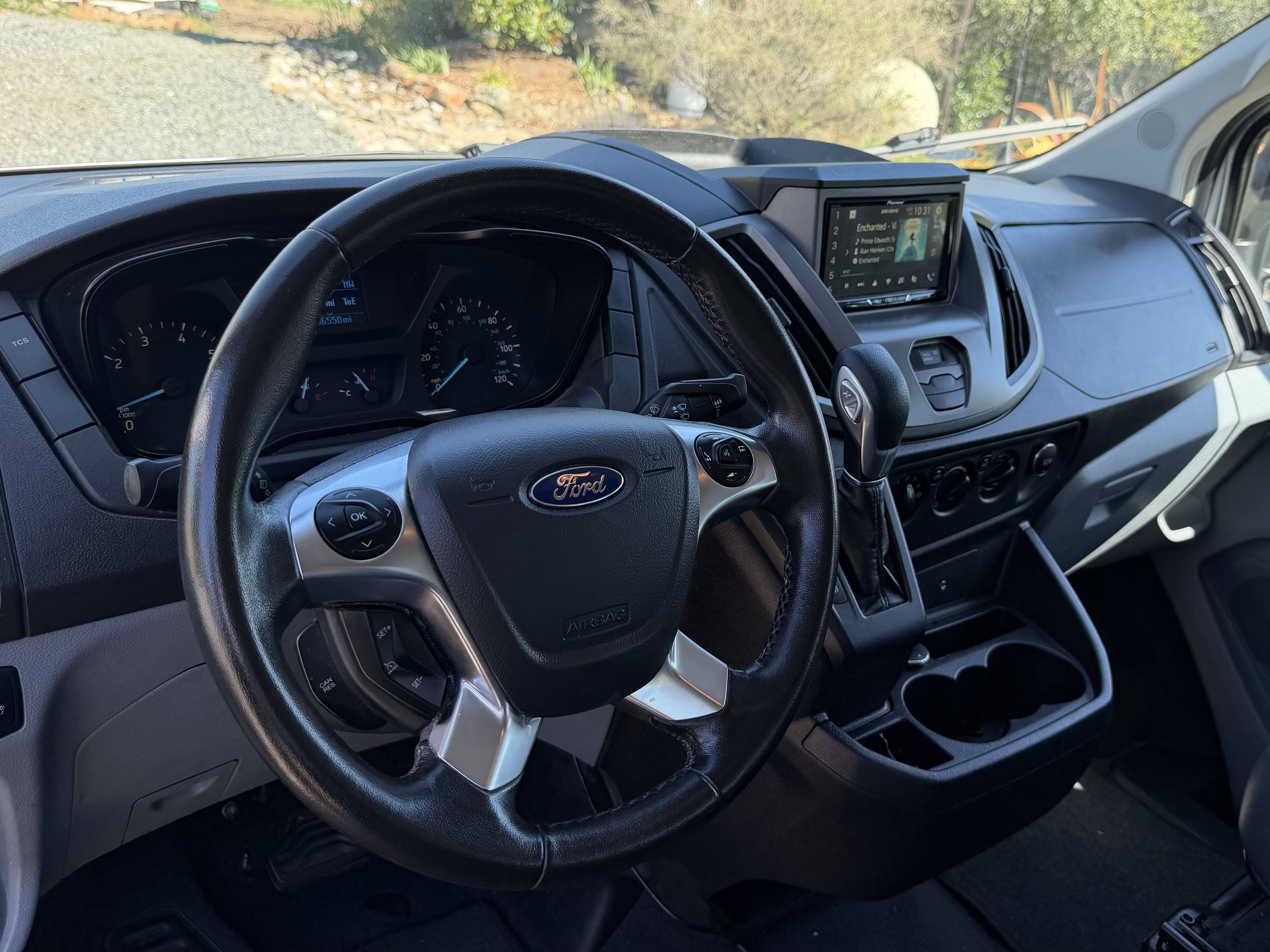 Used 2016 Ford Transit 350 XLT RWD image 10