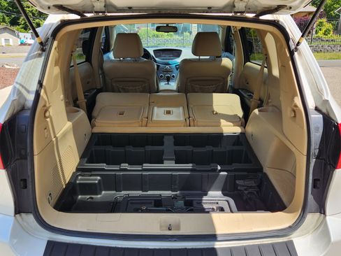 Used 2009 Subaru Tribeca Limited image 16