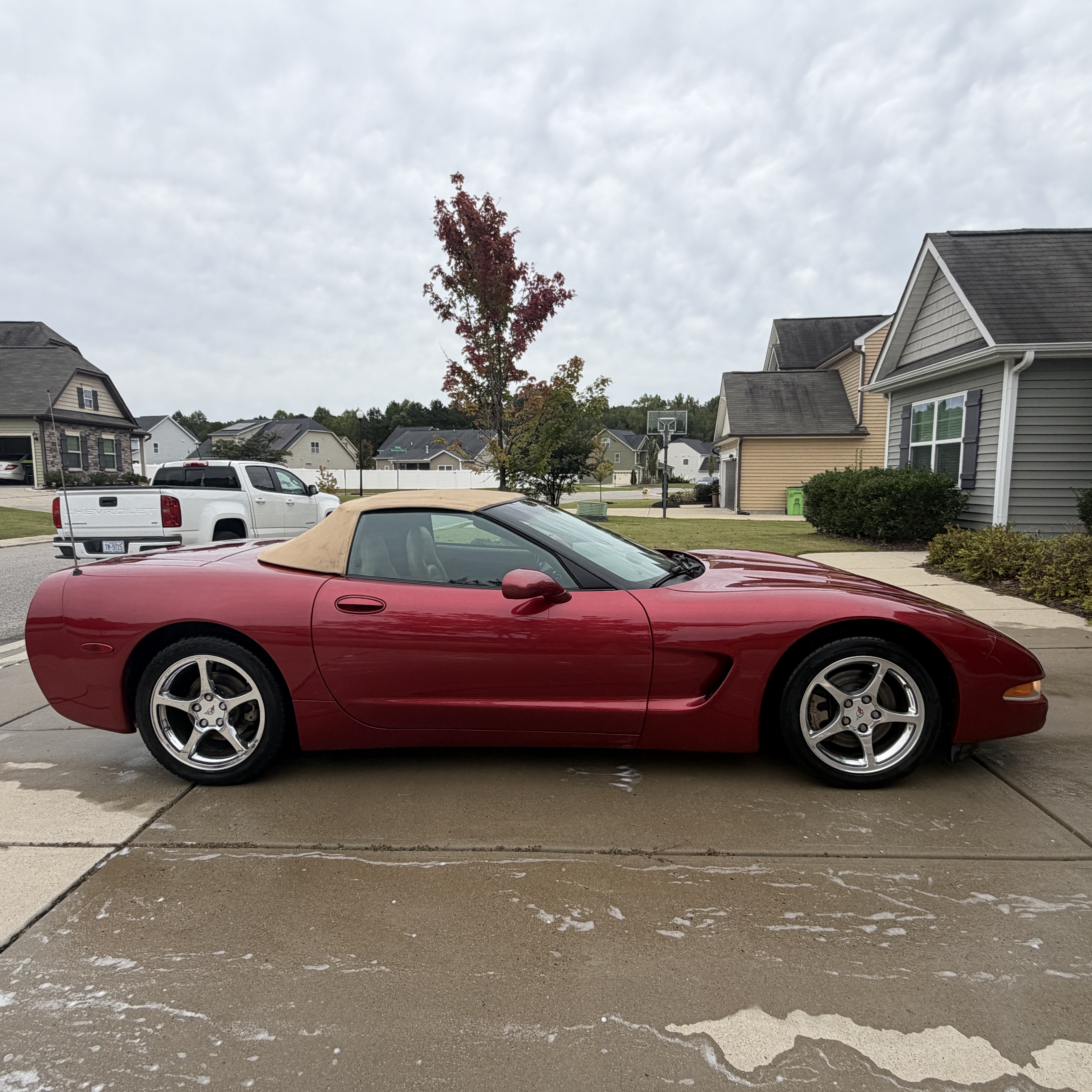 Used 2002 Chevrolet Corvette Convertible w/ Preferred Equipment Group2 RWD image 5