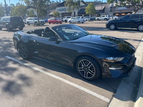 Used 2023 Ford Mustang Premium RWD image 6