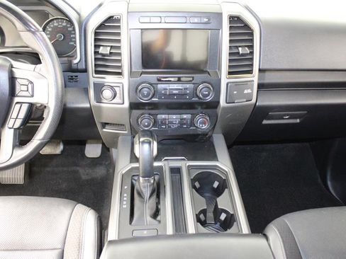 Used 2020 Ford F150 Raptor w/ Equipment Group 802A Luxury image 9