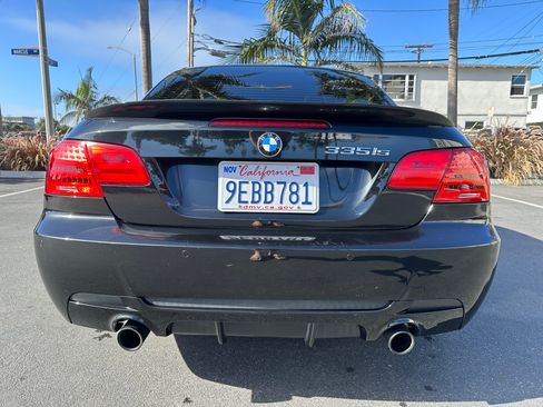 Used 2013 BMW 335is Convertible image 9