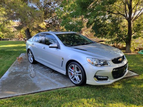 Used 2017 Chevrolet SS image 13