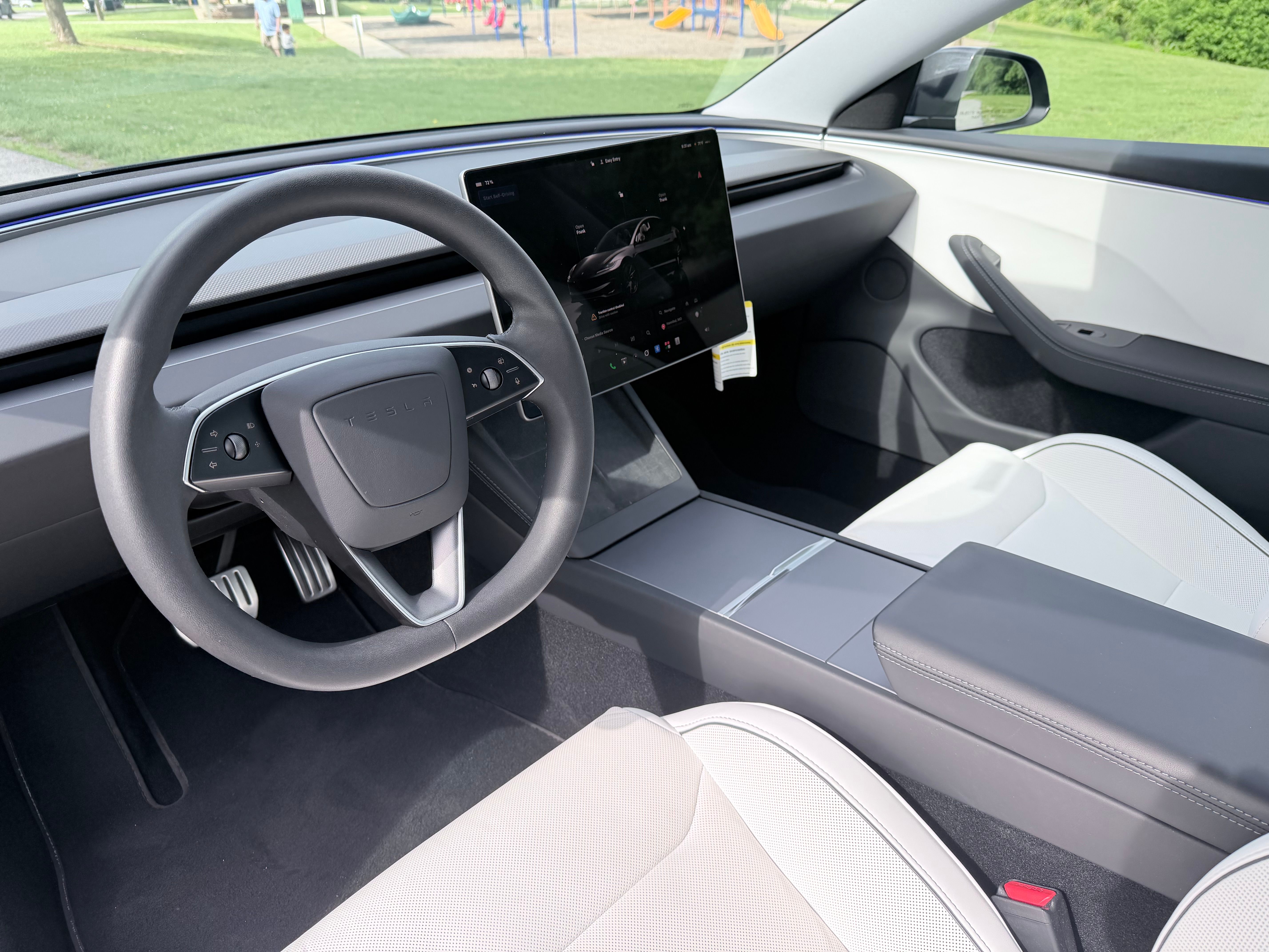 Used 2024 Tesla Model 3 Performance AWD/4WD image 11