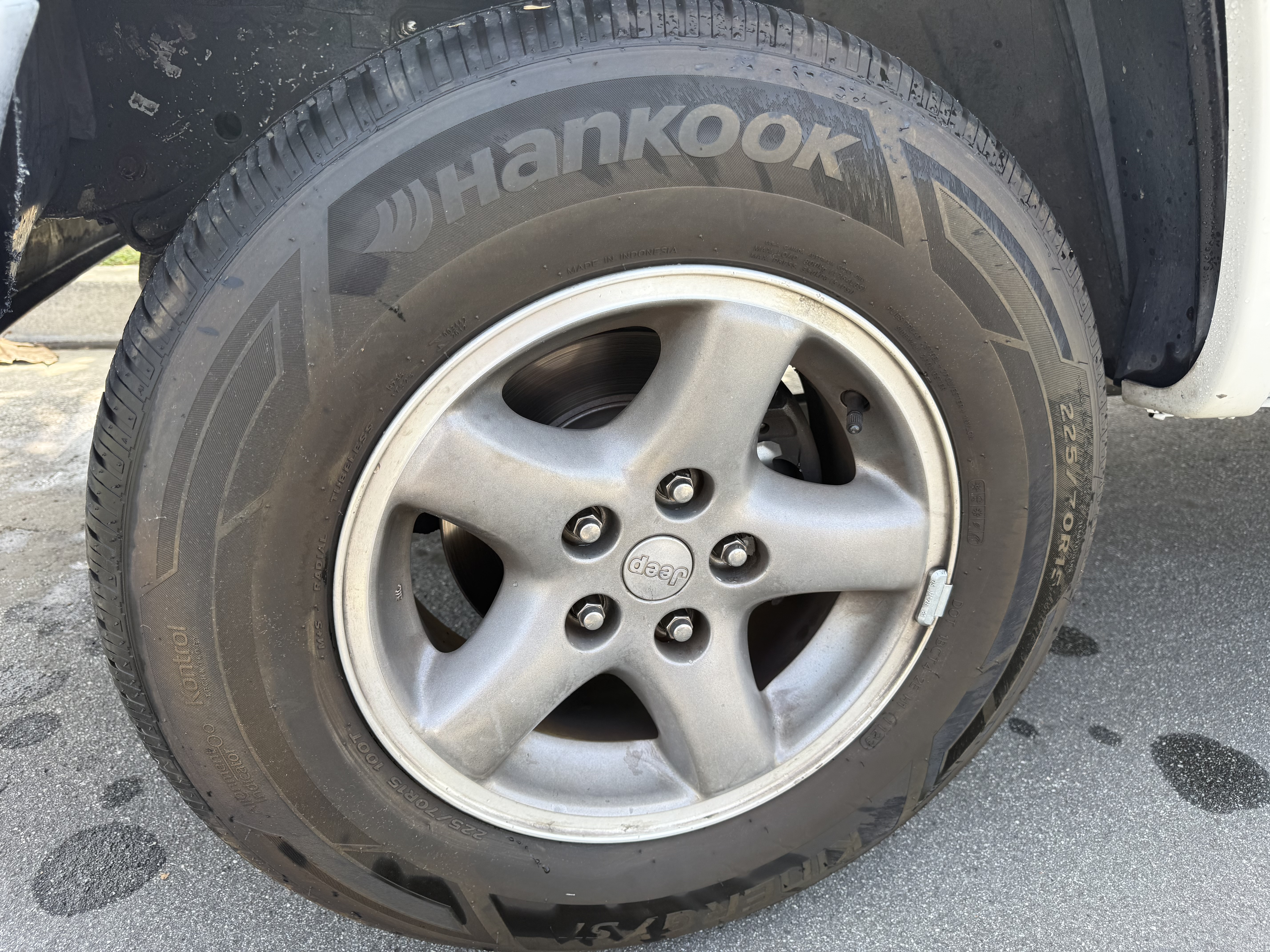 Used 1998 Jeep Cherokee Sport RWD image 9