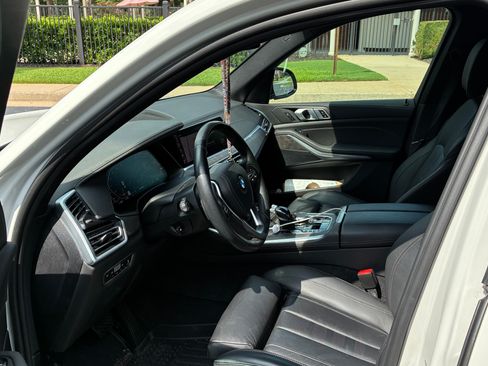 Used 2021 BMW X5 xDrive40i w/ Premium Package 2 AWD/4WD image 10