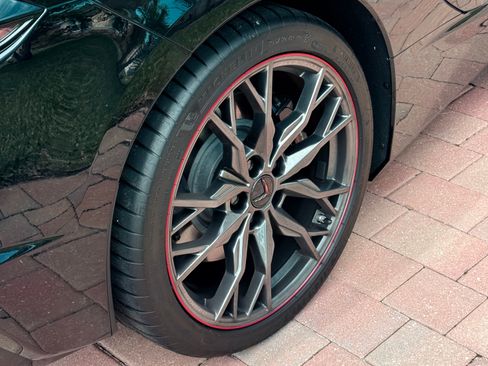 Used 2024 Chevrolet Corvette Stingray Preferred Cpe w/ Z51 Performance Package RWD image 10