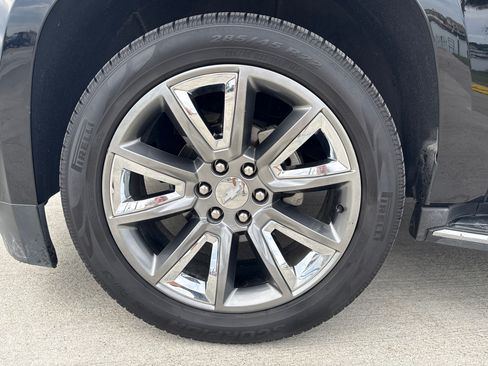 Used 2016 Chevrolet Tahoe LTZ AWD/4WD image 17
