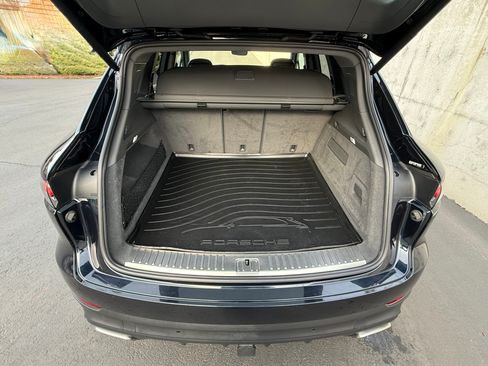 Used 2019 Porsche Cayenne image 28