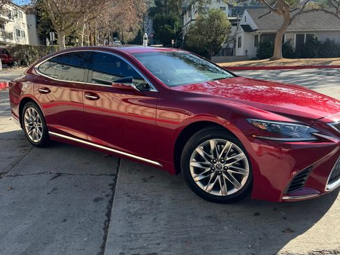 Used 2019 Lexus LS 500 RWD image 4
