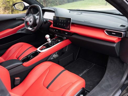 Used 2025 Lotus Emira image 8